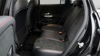 Mercedes-Benz GLA GLA 180 AMG LINE PREMIUM