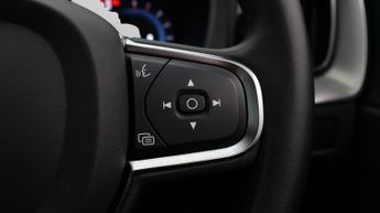 Volvo XC60 B5 CORE AWD