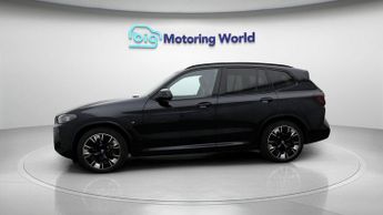 BMW iX3 M SPORT PRO