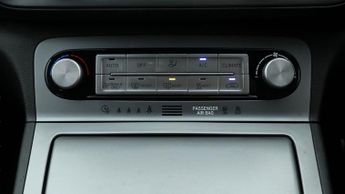 Hyundai KONA SE CONNECT