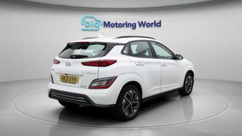 Hyundai KONA SE CONNECT