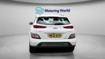Hyundai KONA SE CONNECT