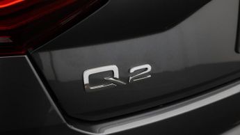 Audi Q2 TFSI S LINE