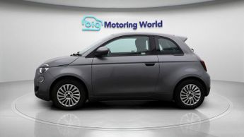 Fiat 500e ACTION