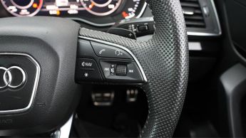 Audi Q5 TDI QUATTRO S LINE BLACK EDITION