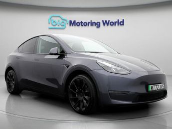Tesla Model Y LONG RANGE AWD