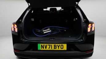 Ford Mustang Mach-E BASE