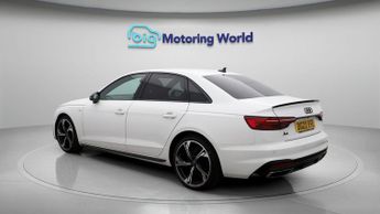 Audi A4 TFSI S LINE BLACK EDITION