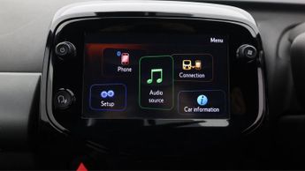 Toyota AYGO VVT-I X-TREND X-SHIFT TSS