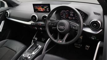 Audi Q2 TFSI S LINE