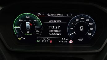 Audi Q4 e-tron S LINE