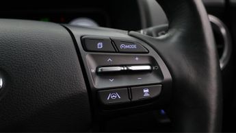 Hyundai KONA PREMIUM