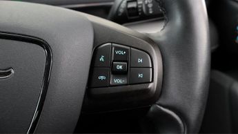 Ford Mustang Mach-E BASE