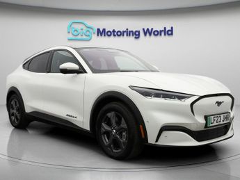 Ford Mustang Mach-E BASE