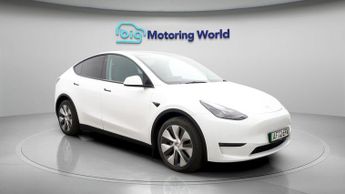 Tesla Model Y LONG RANGE AWD