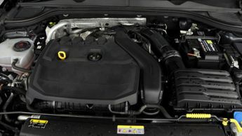 Volkswagen Golf R-LINE ETSI DSG