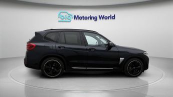 BMW iX3 PREMIER EDITION PRO
