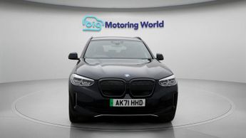 BMW iX3 PREMIER EDITION PRO