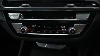 BMW iX3 PREMIER EDITION