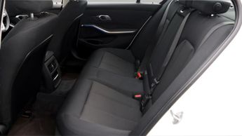 BMW 3 Series 330E SE PRO