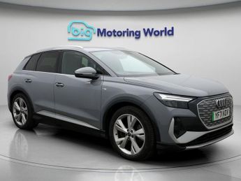 Audi Q4 S LINE QUATTRO