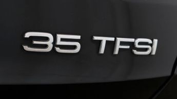 Audi Q3 TFSI S LINE BLACK EDITION