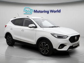 MG ZS EXCLUSIVE T-GDI