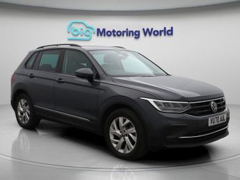 Volkswagen Tiguan LIFE TSI DSG