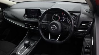 Nissan Qashqai DIG-T ACENTA PREMIUM DCT