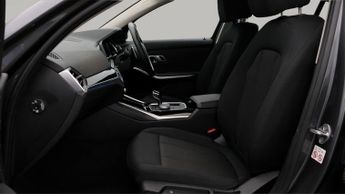 BMW 3 Series 330E SE PRO