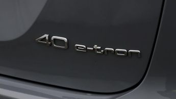 Audi Q4 e-tron SPORTBACK EDITION 1