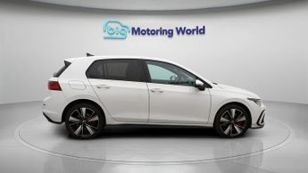 Volkswagen Golf GTE DSG