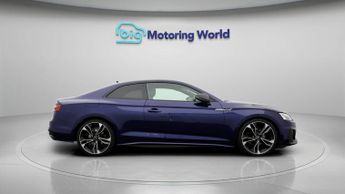 Audi A5 TFSI S LINE EDITION 1