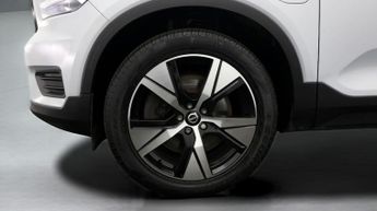 Volvo XC40 RECHARGE T4 R-DESIGN