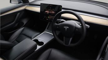 Tesla Model 3 MODEL 3