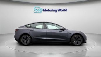 Tesla Model 3 MODEL 3