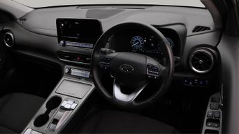 Hyundai KONA PREMIUM