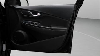 Hyundai KONA PREMIUM