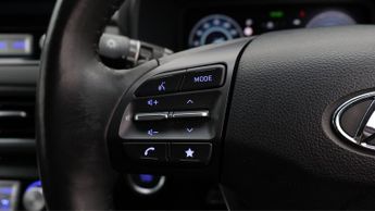 Hyundai KONA PREMIUM