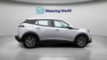 Peugeot E-2008 ACTIVE PREMIUM