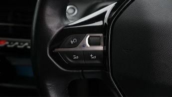 Peugeot E-2008 ACTIVE PREMIUM