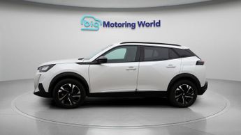 Peugeot E-2008 ALLURE PREMIUM PLUS