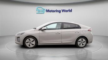 Hyundai IONIQ PREMIUM SE
