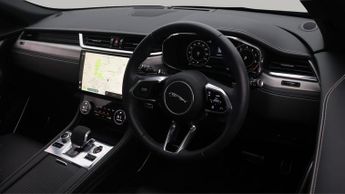 Jaguar F-PACE R-DYNAMIC SE BLACK