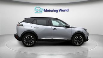 Peugeot 2008 GT PREMIUM