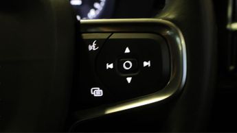 Volvo XC40 T5 TWIN ENGINE INSCRIPTION PRO