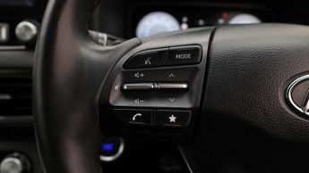 Hyundai KONA PREMIUM