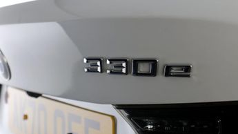 BMW 3 Series 330E M SPORT