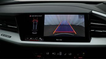 Audi Q4 e-tron SPORT