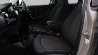 MINI Hatch COOPER CLASSIC